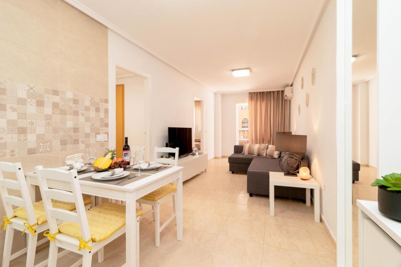 Apartamento Asta Leilighet Torrevieja Eksteriør bilde