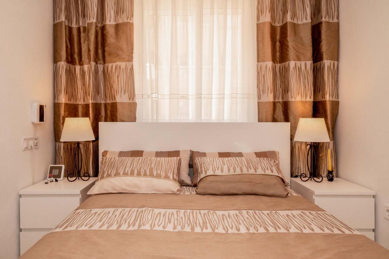 Apartamento Asta Leilighet Torrevieja Eksteriør bilde