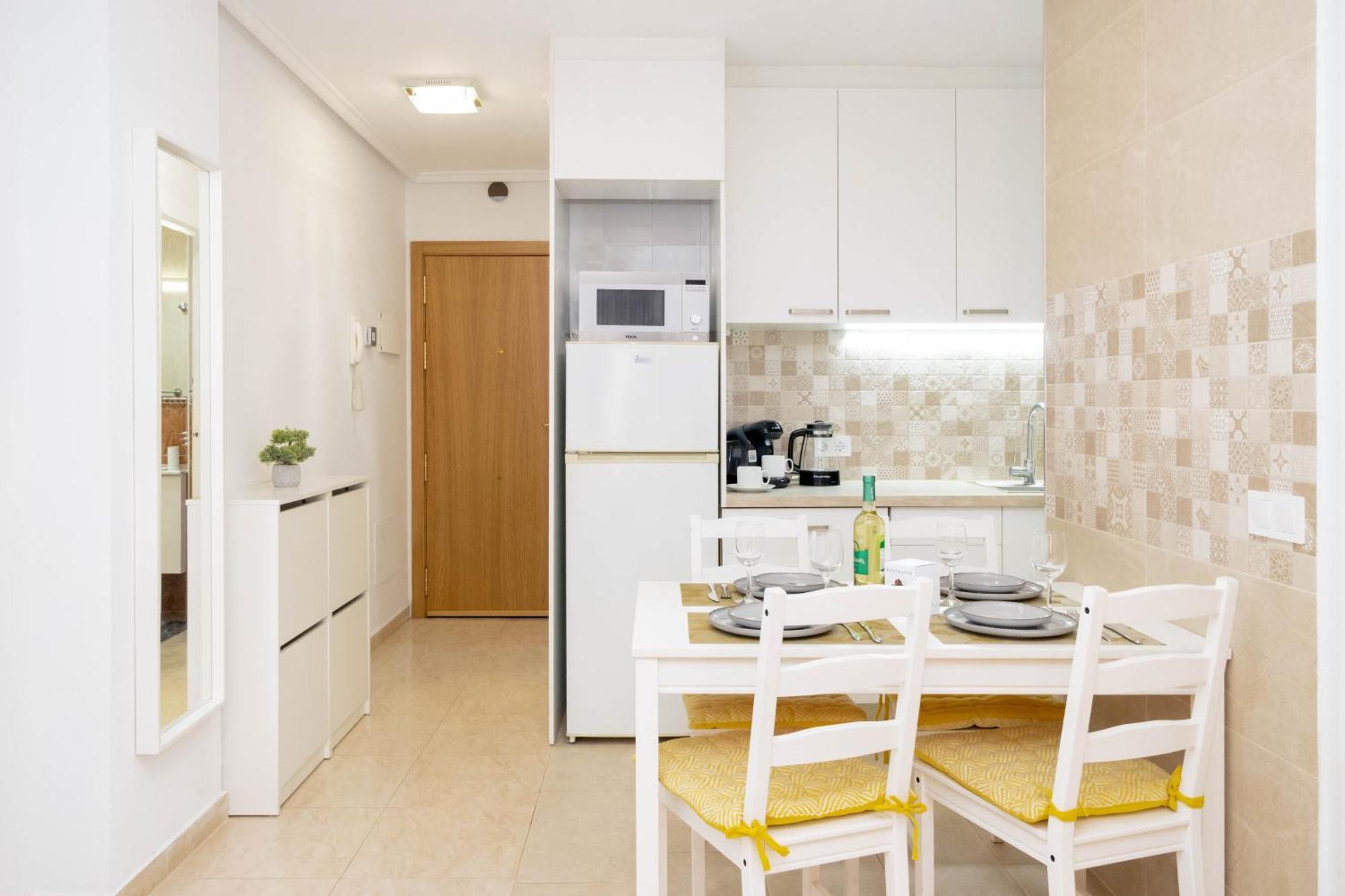 Apartamento Asta Leilighet Torrevieja Eksteriør bilde